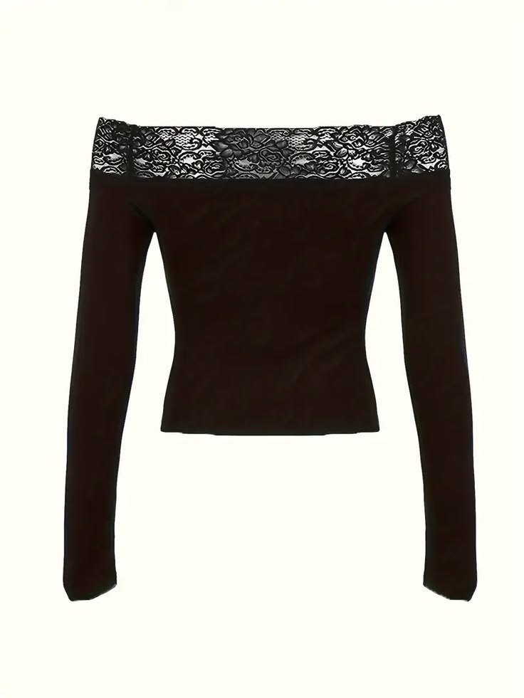 Pull avec  dentelle off shoulder 