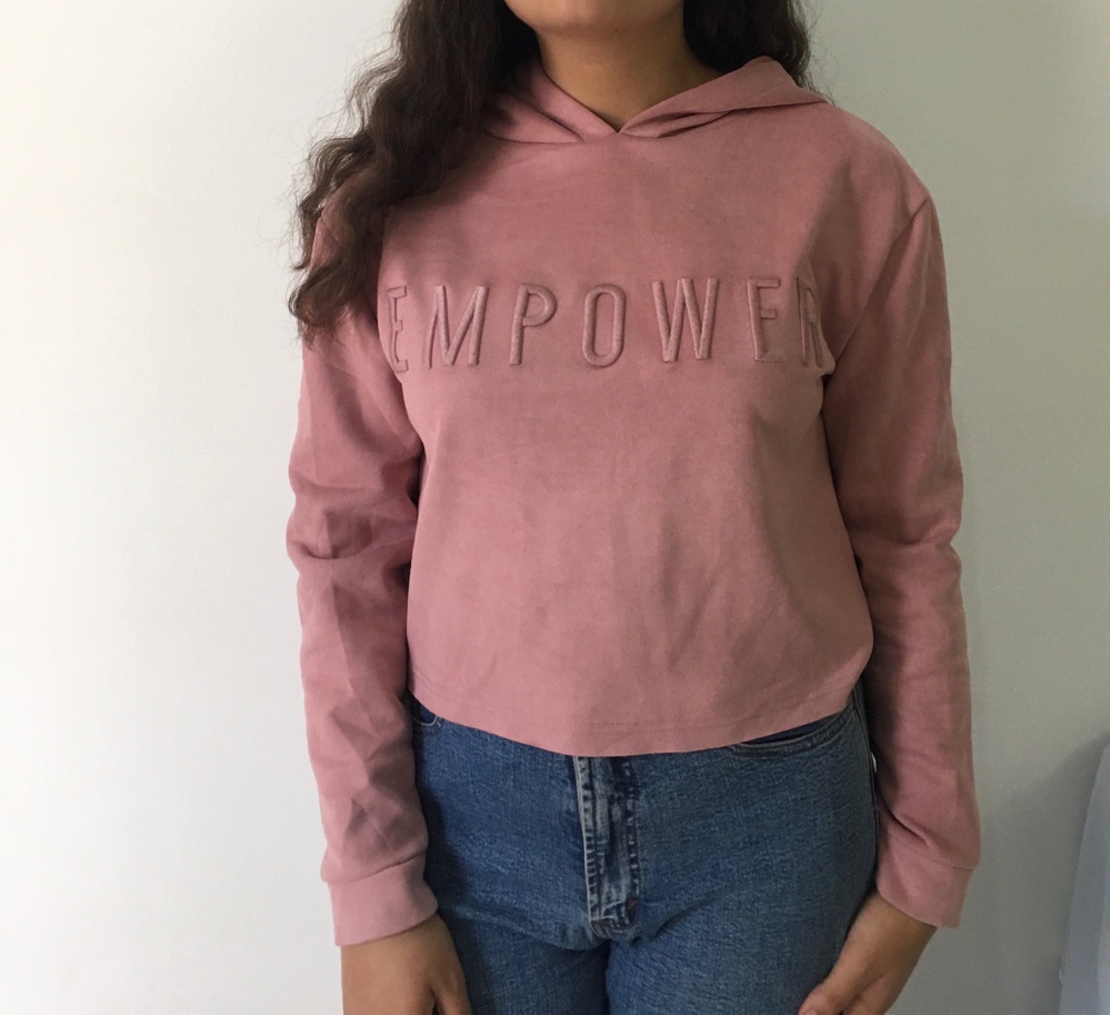 Pull Court Rose Pêche Primark Taille S - Manches Courtes, Col Rond, Acrylique, Occasion Très Bon état