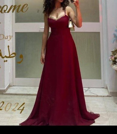 Robe soiree rouge bordeau taille s 