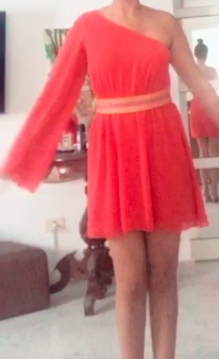 Petite robe  de couleur rose 