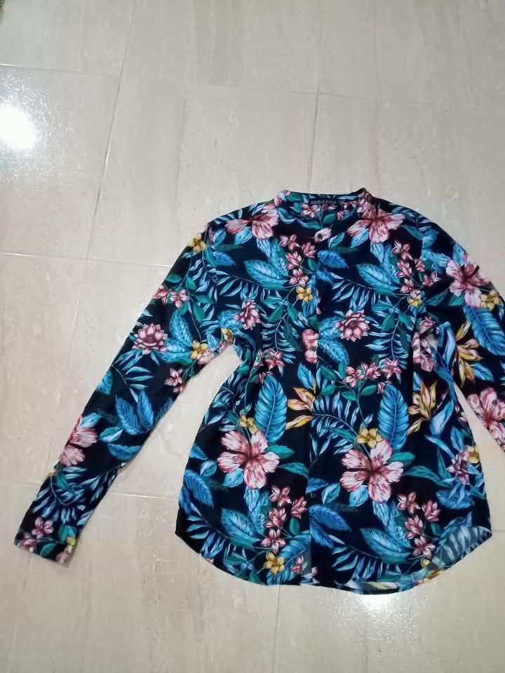 Chemise fleuri taille 42