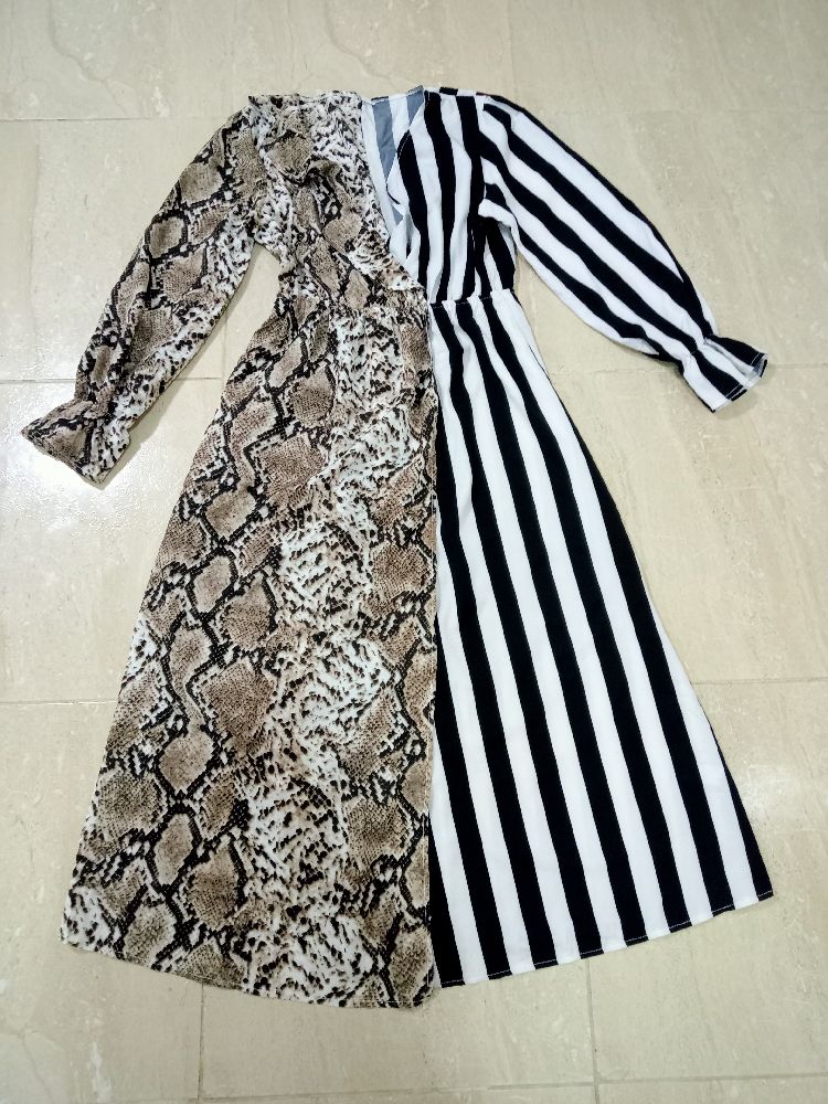 robe très jolie moitié serpent moitié rayures  rayure 