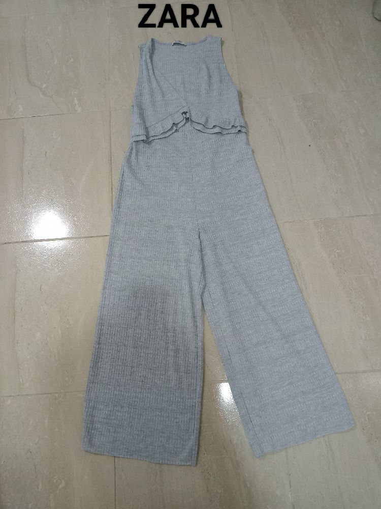 Combinaison zara gris 