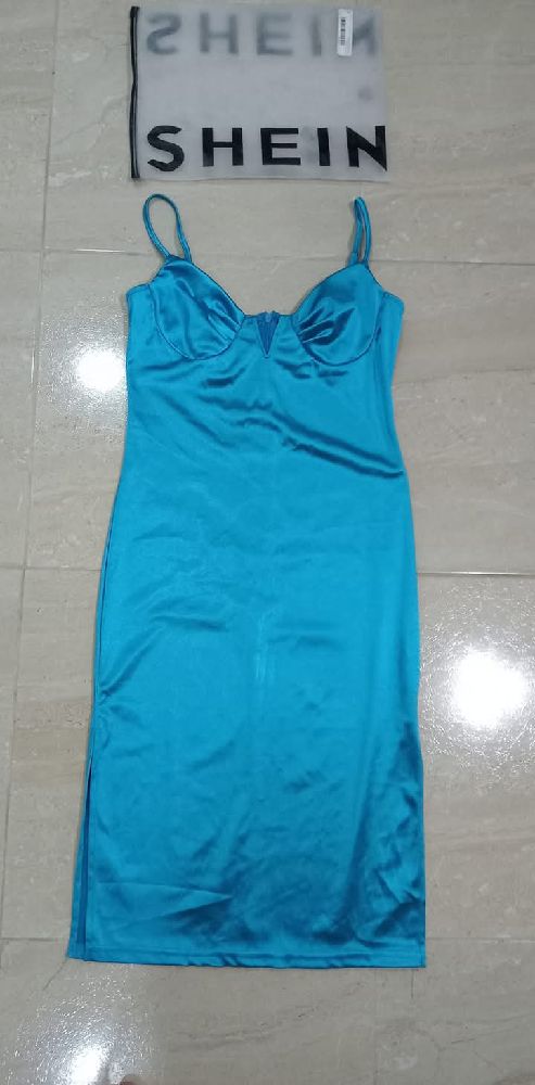 robe 👗 soirée SHEIN satiné 
