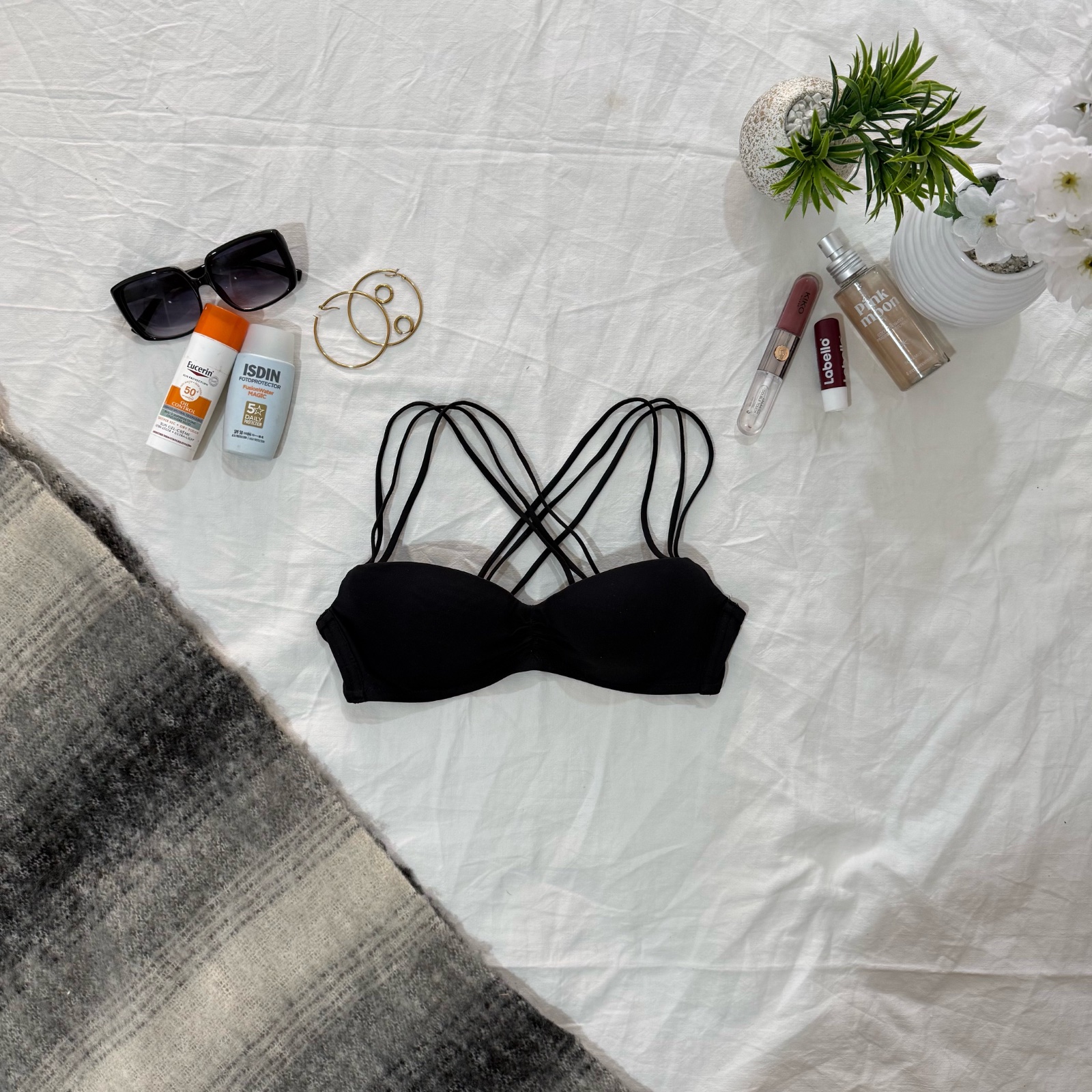 Haut de bikini noir