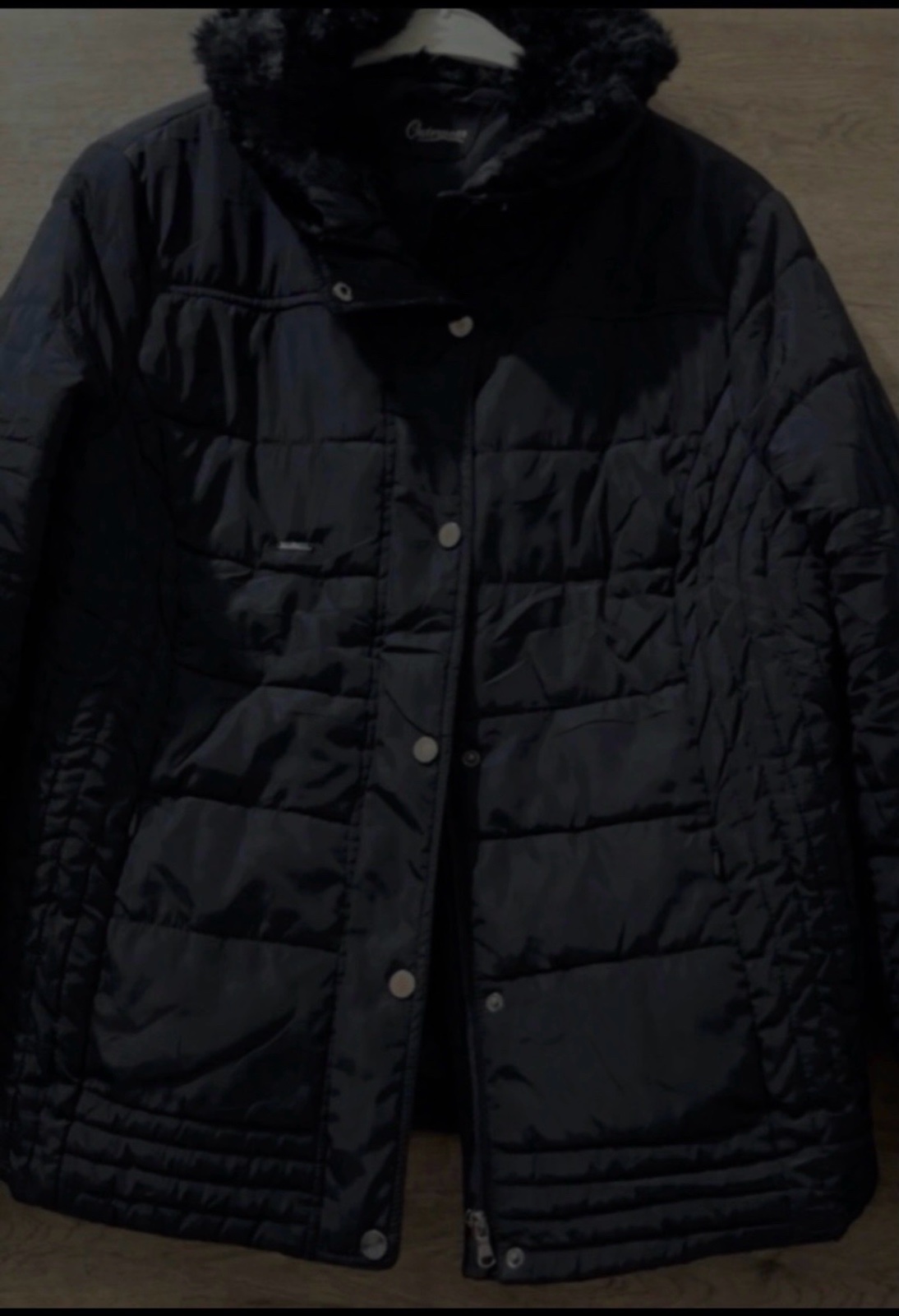 Veste etait neuf
