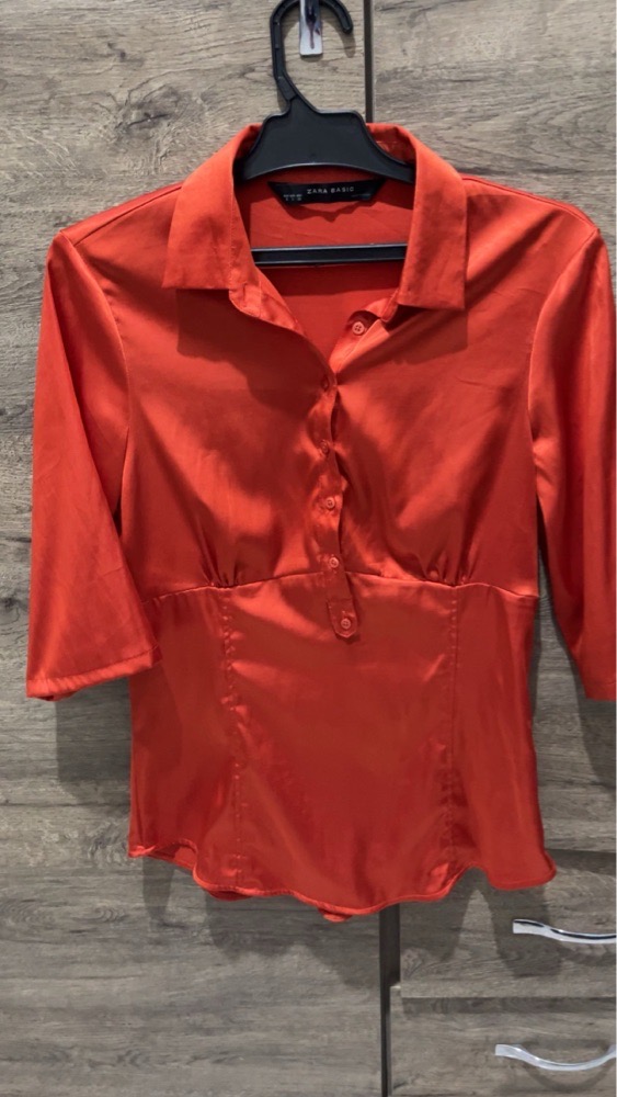 Chemise satinée Zara