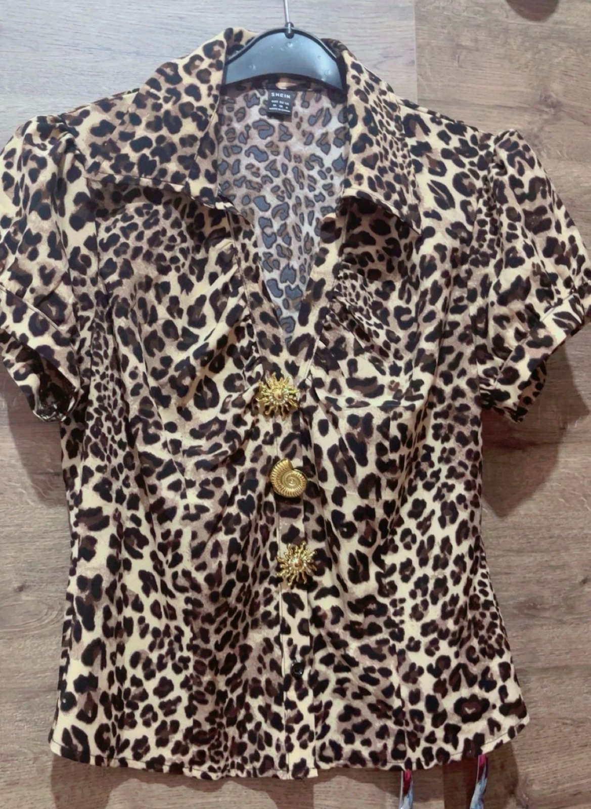 Chemise