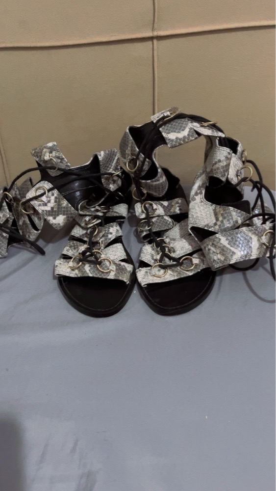 Sandel la marque nine west