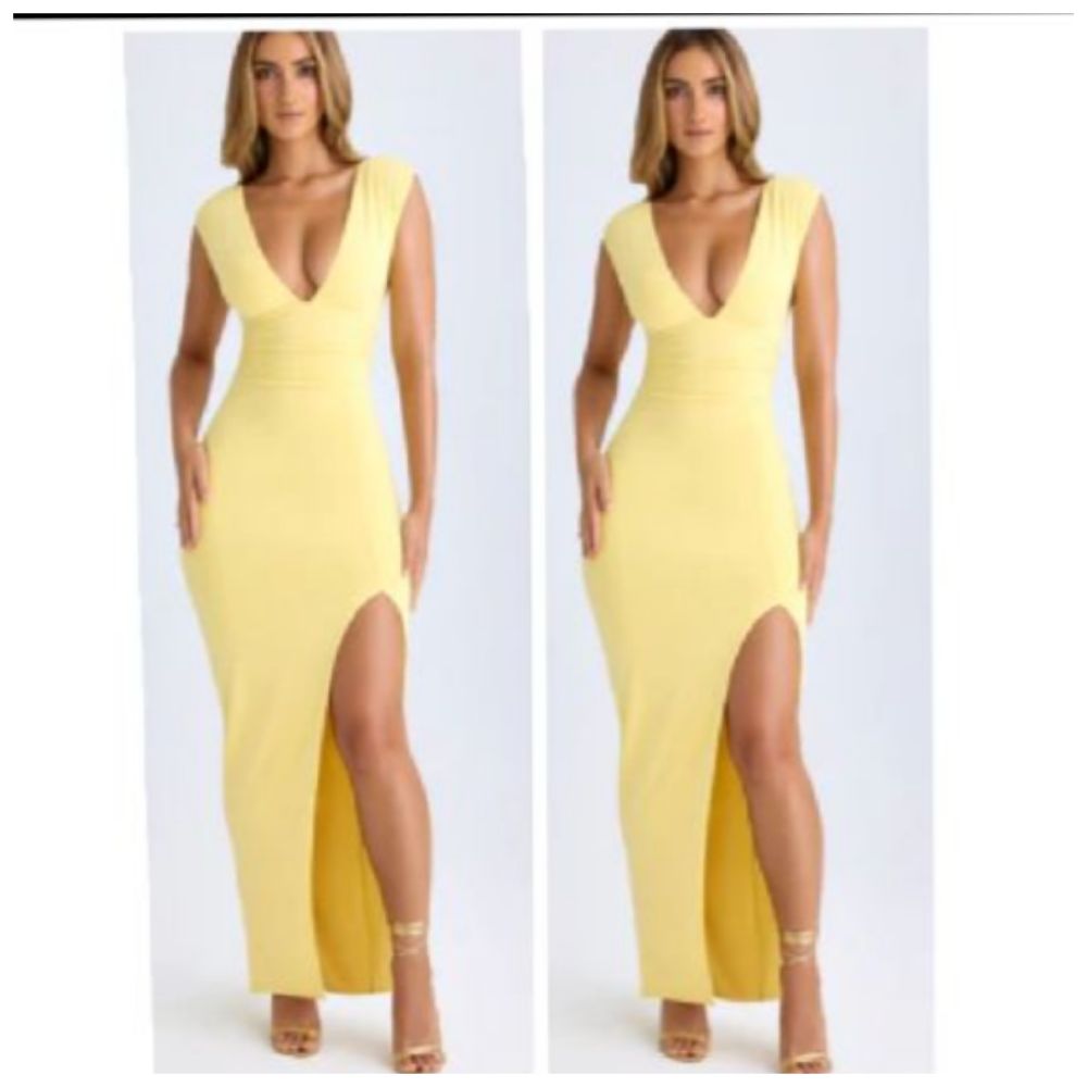 Robe jaune très chic très sexy en promo jusqu'à minuit dabchouchet profitez 🌹💐🌸🌼🥀💗💮💕💞💖🌻