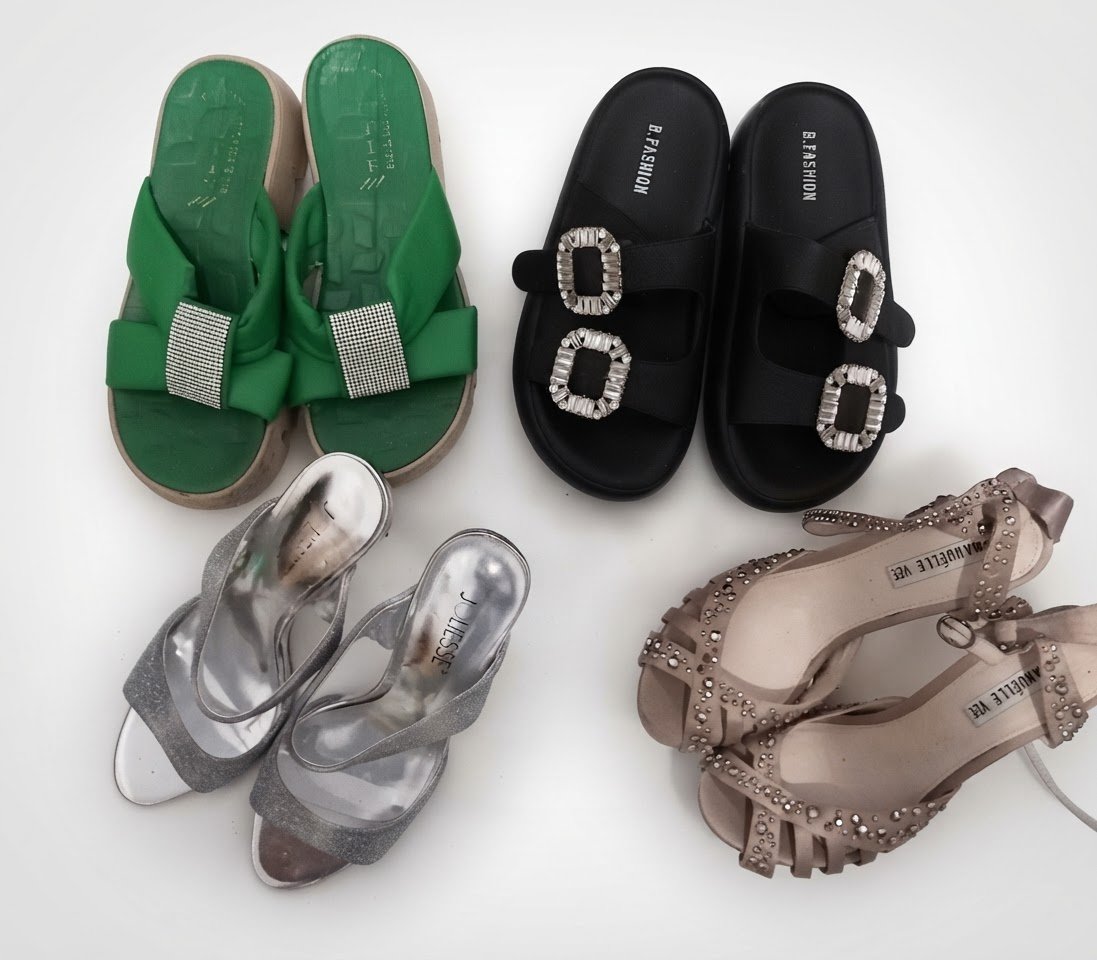 Lots  mules  sandales 