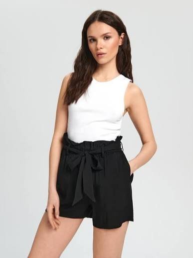 Short Stradivarius 