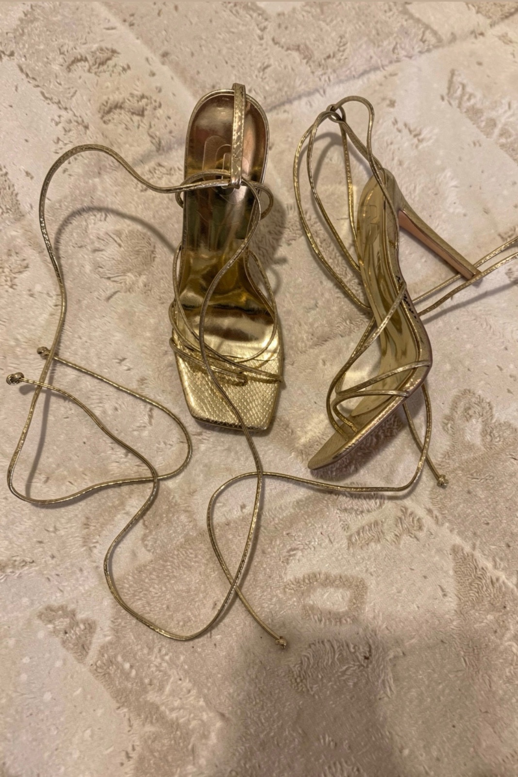 Talon gold metalic snakeskin 