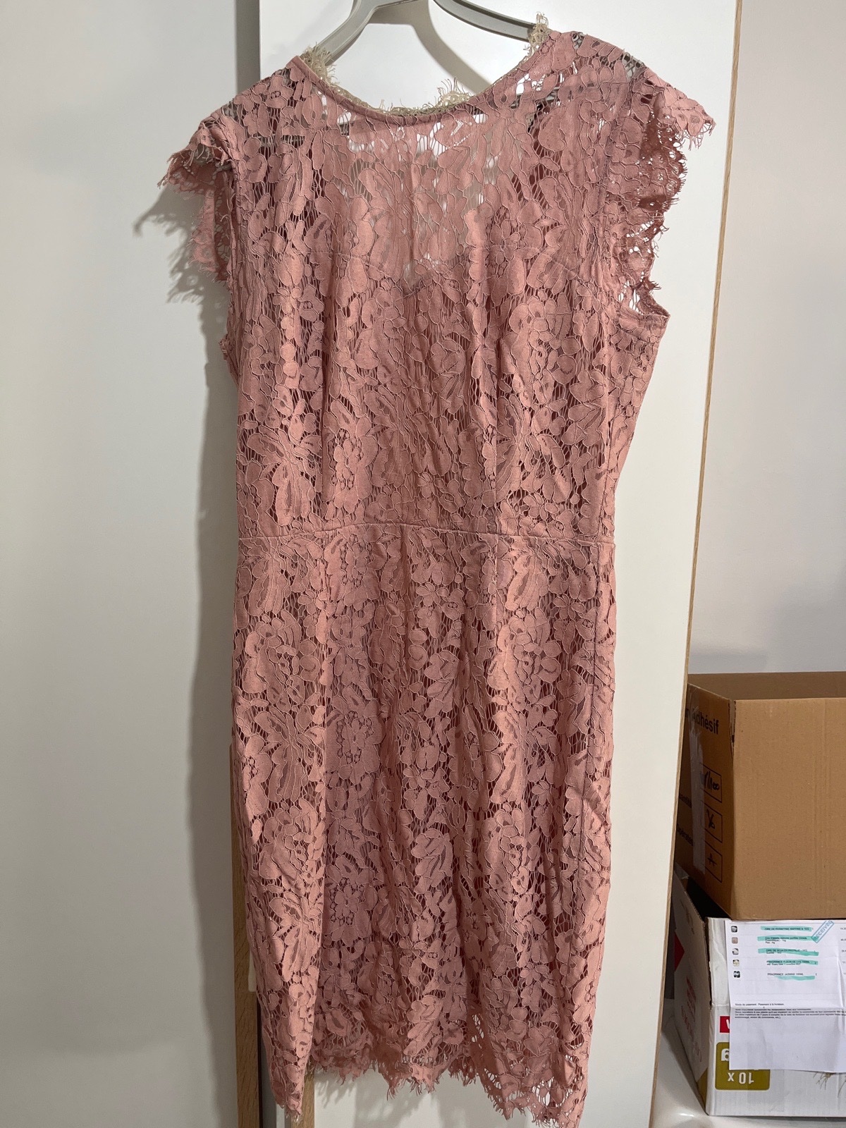 Robe rose poudré 