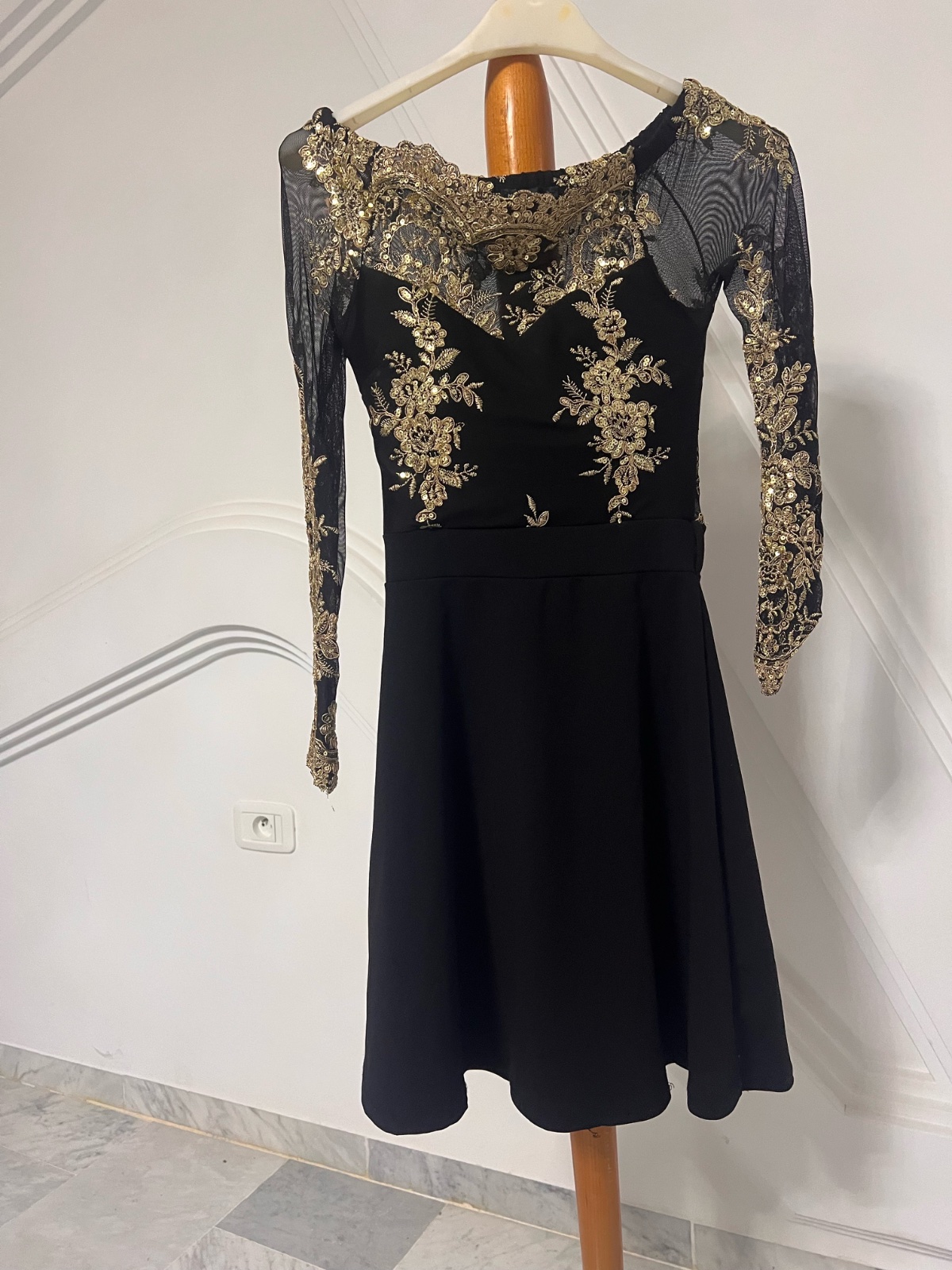 Robe noire soirée 