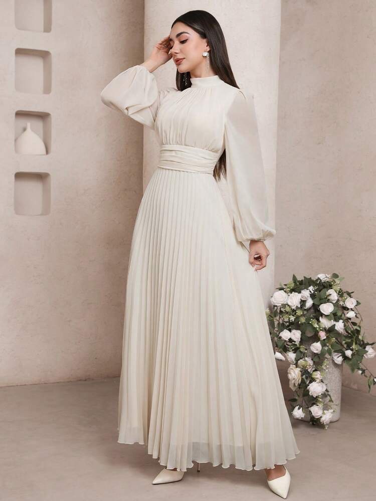 Robe Longue Plissée Élégance Ivoire 