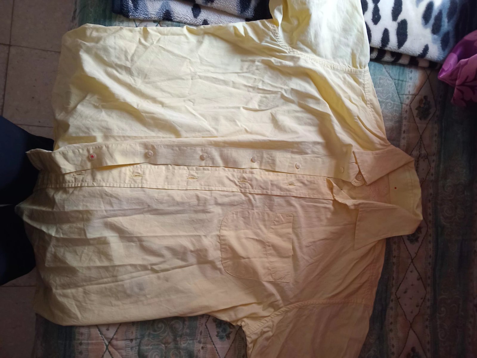 Chemise jaune over size 