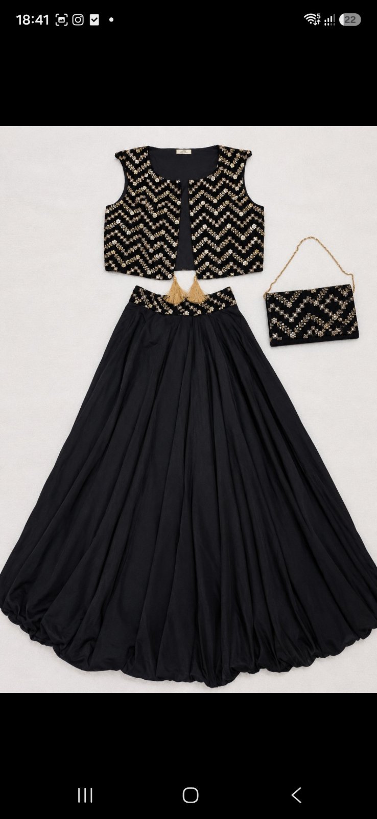 Ensemble de soirée noir et doré – Élégant et raffiné ✨