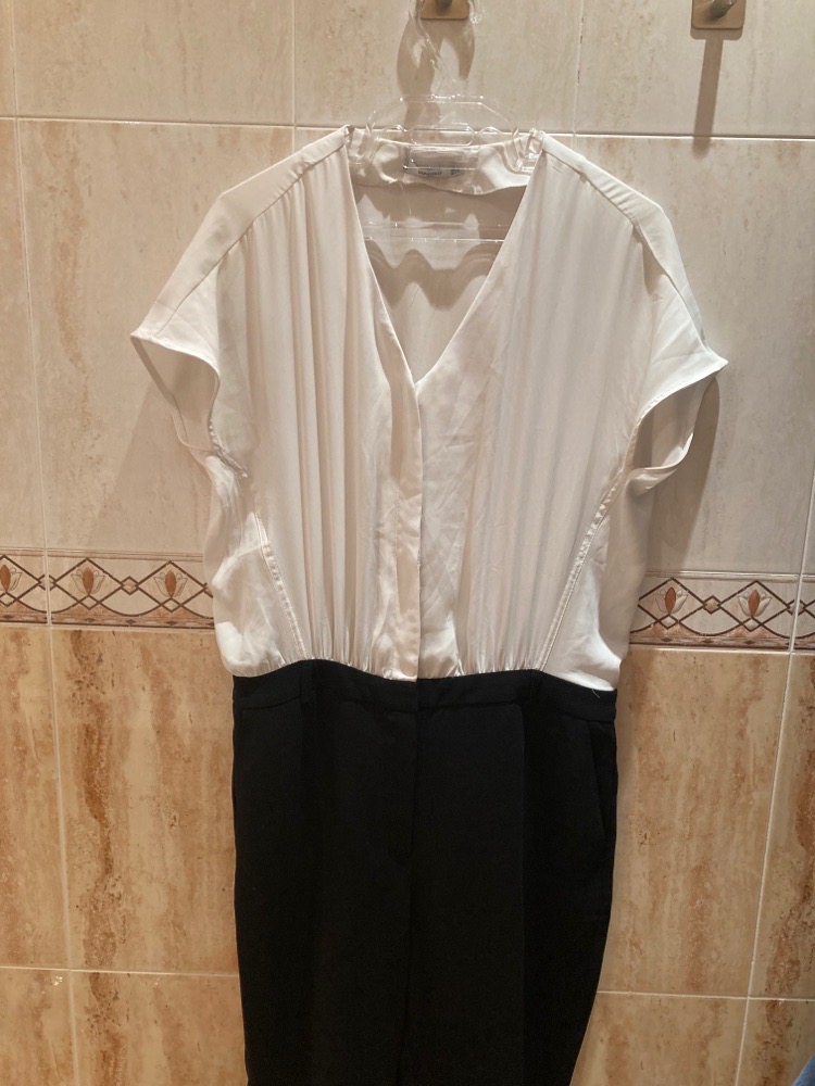Combinaison pantalon mango talle large 