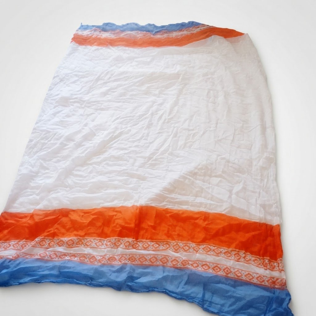 Cache maillot /écharpe de la marque shana