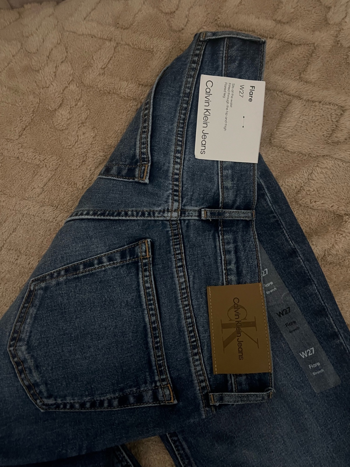 Pantalon jamais porté Calvin klein avec étiquette