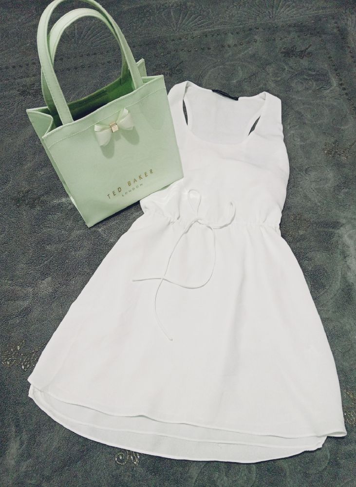 Robe courte ZARA