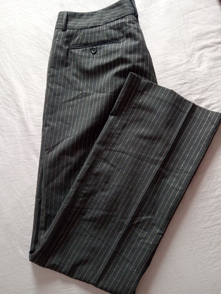 🖤 pantalon noir large à rayures dorés🖤