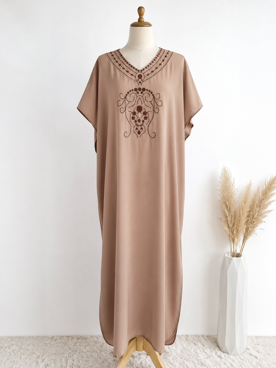 Jellaba longue beige brodée SHEIN – Taille S à XL