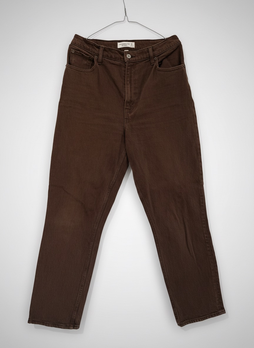 Jean marron Abercrombie & Fitch taille haute.