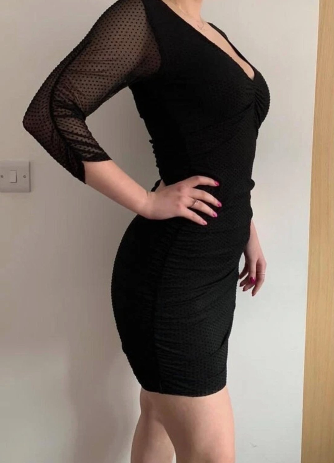 ROBE noire stradivarius ✨✨