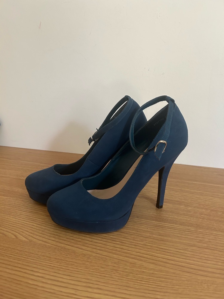 Escarpins bleus newlook pointure 39