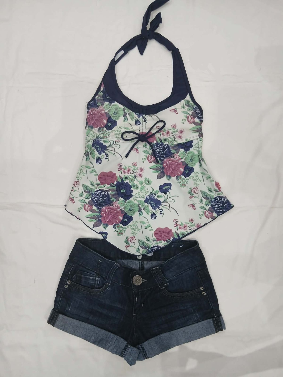 Cute swim top 