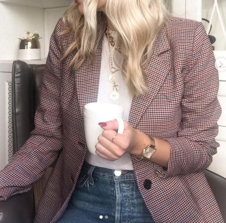 Tweed pink blazer 