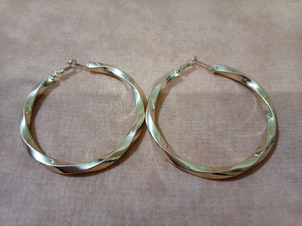 Golden retro hoops