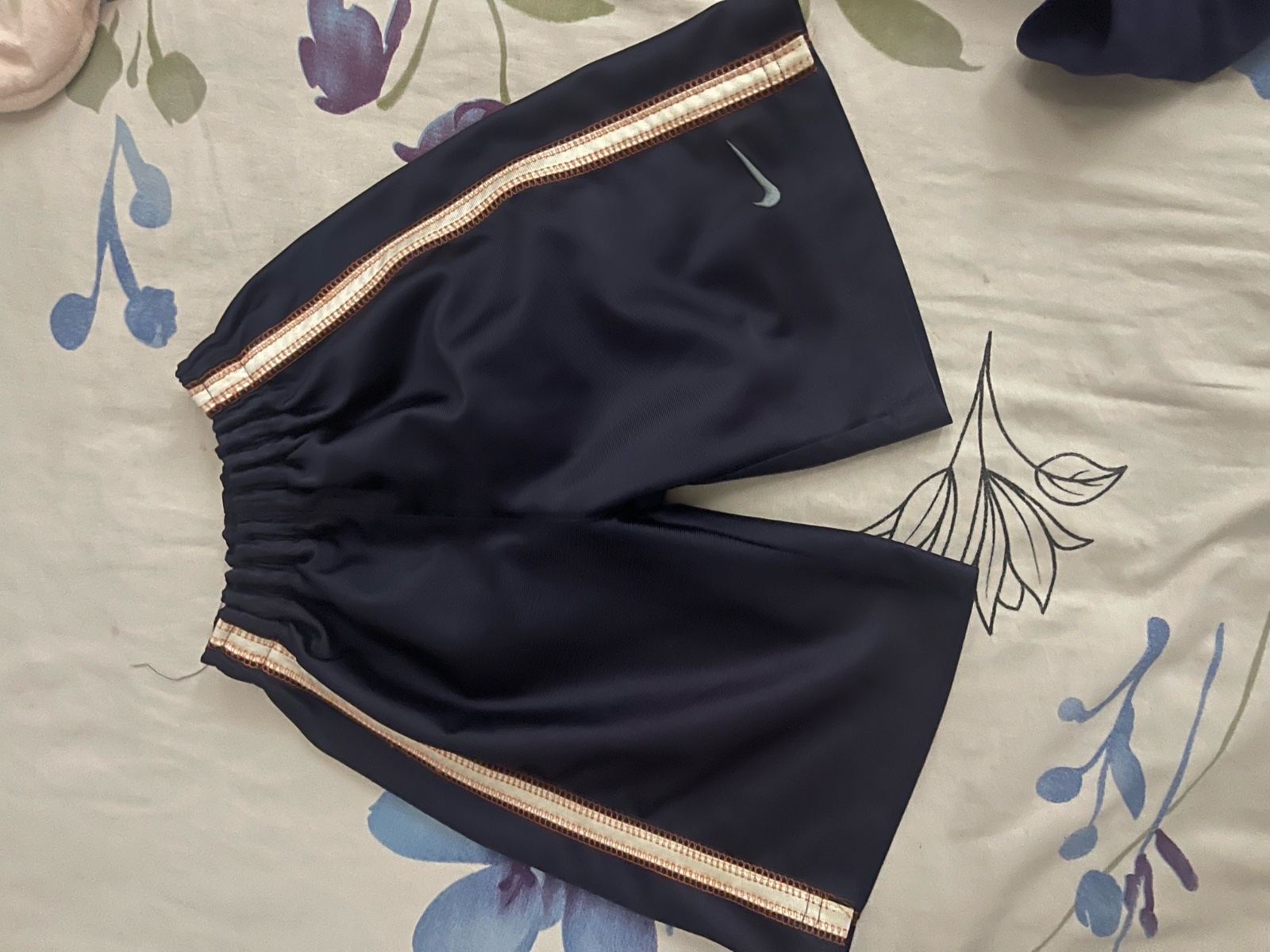 Lot 3 shorts