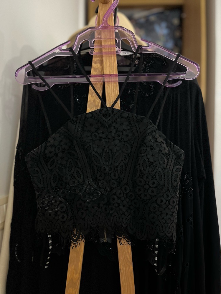 Crop top en dentelle