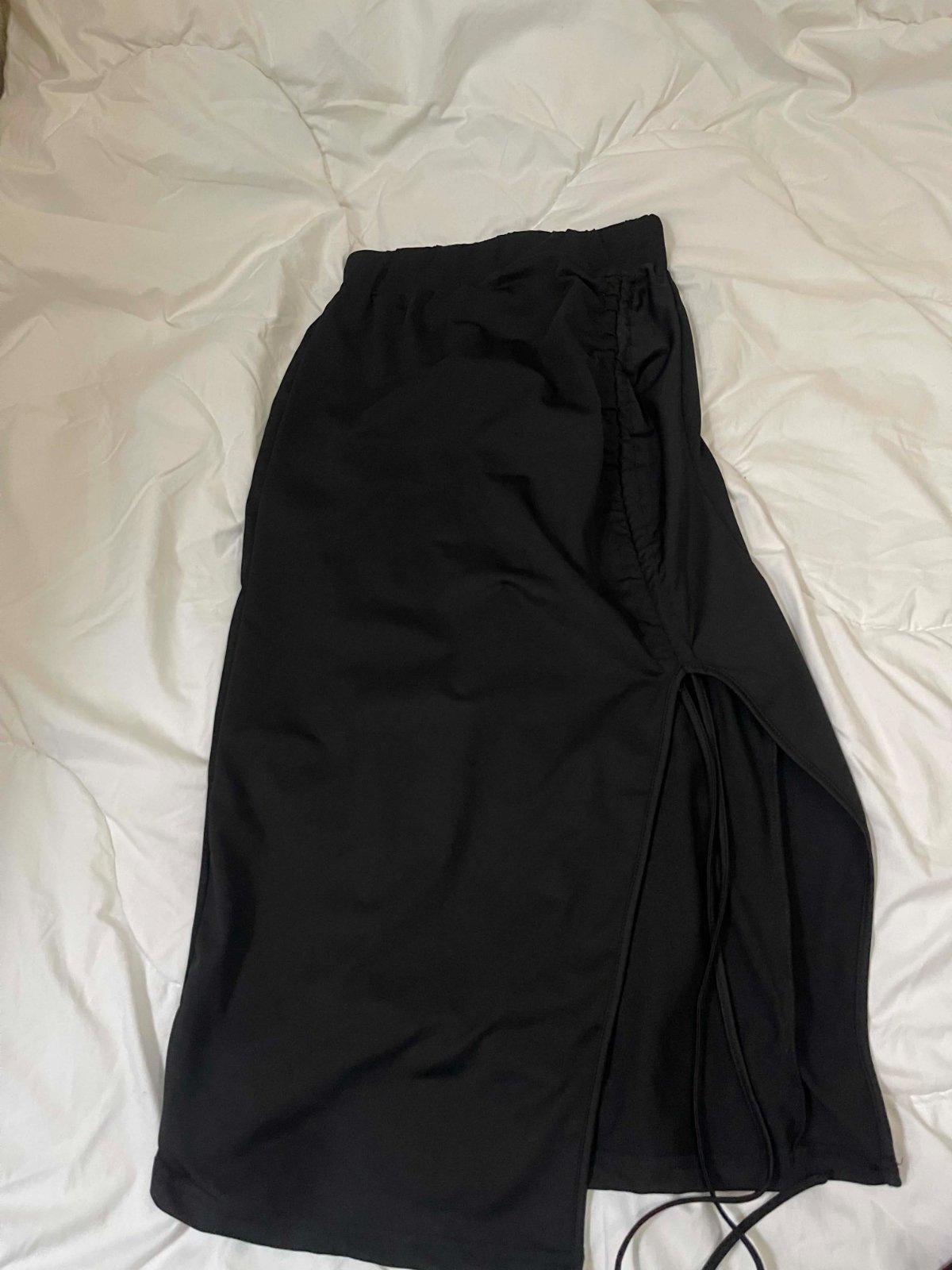 Jupe noir avec fonte 