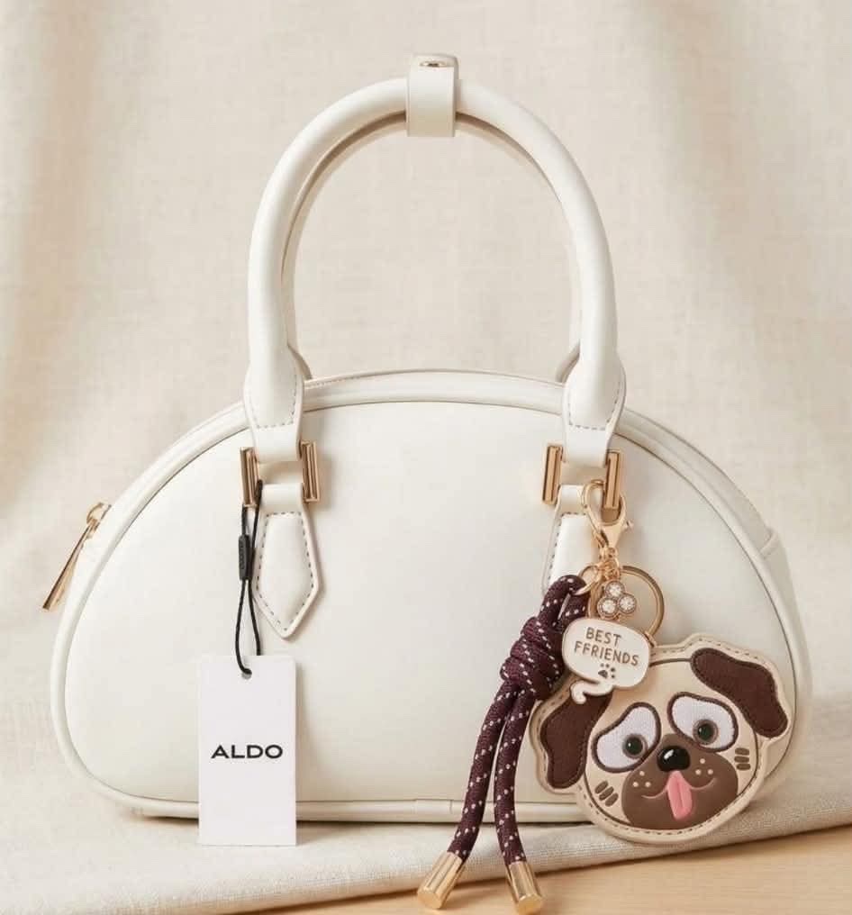 Sac aldo avec etiquette