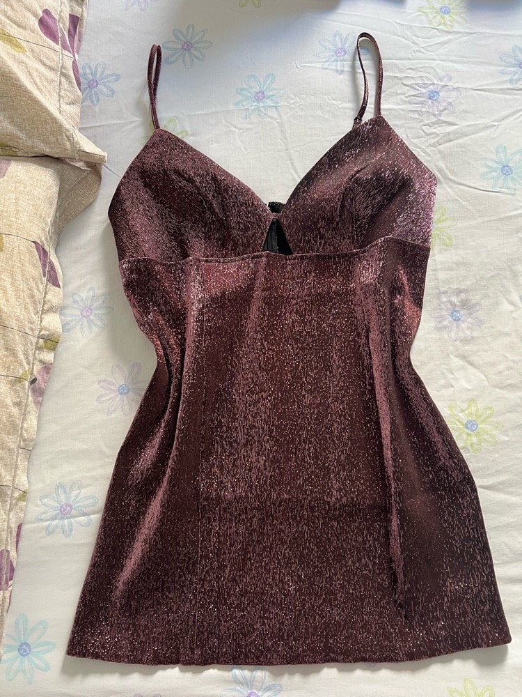 ROBE courte soirée , Rose avec paillette 