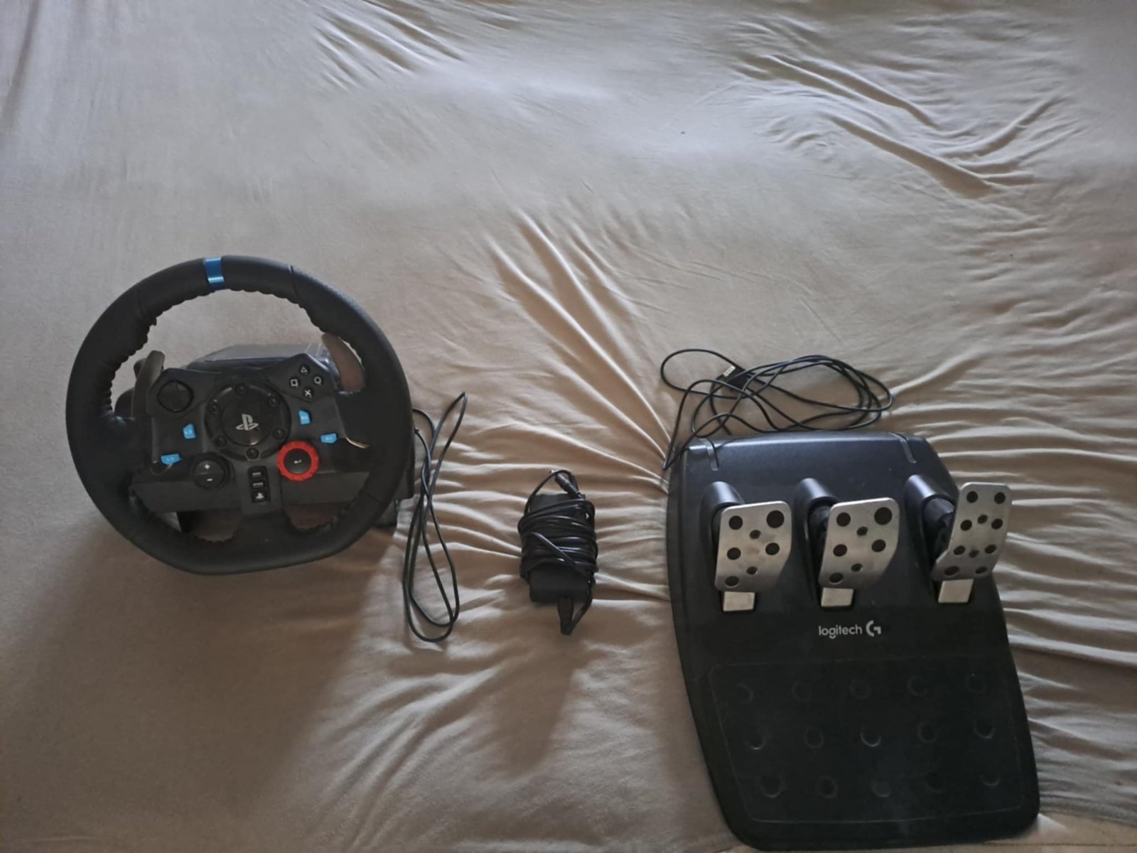 Volant + pedales G29 logitech