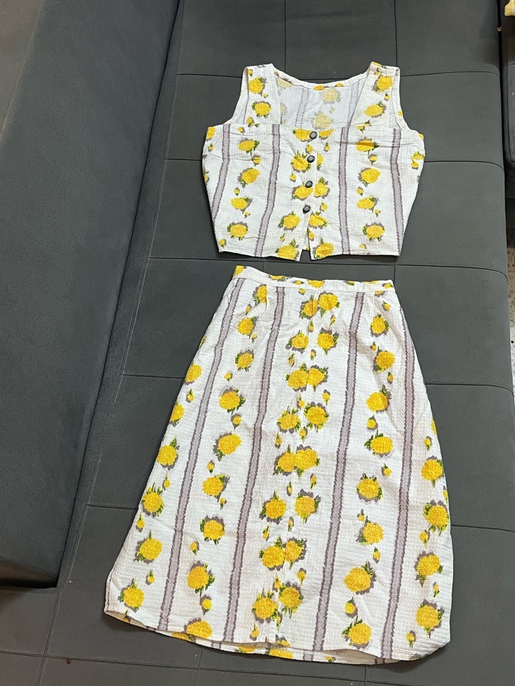Set jupe et corset 💛🤍
