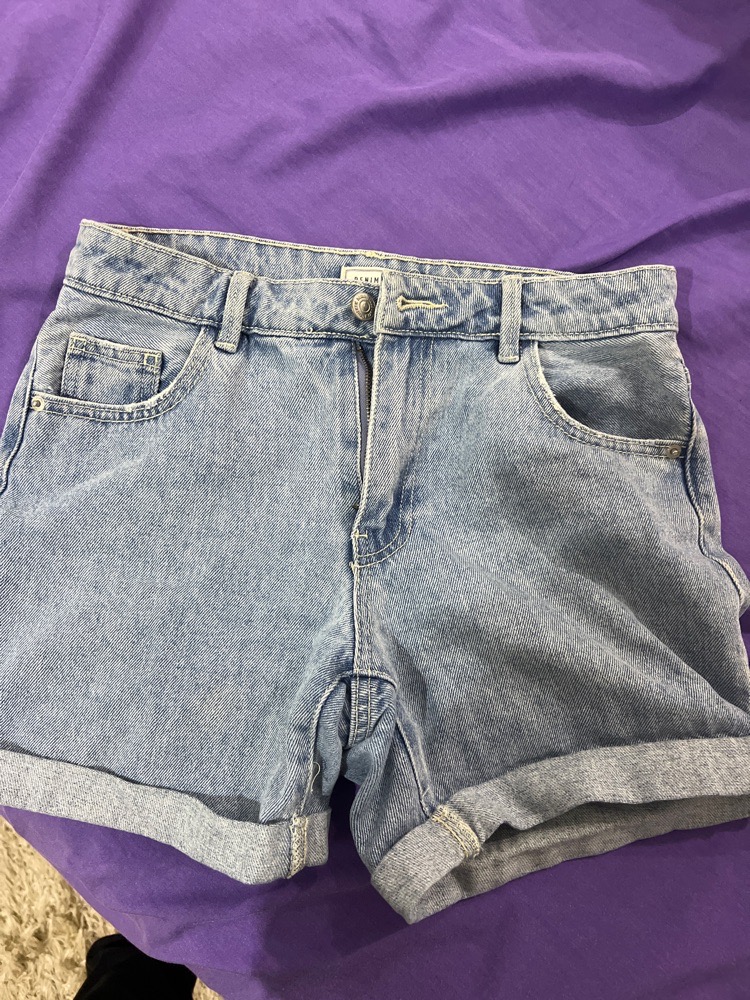 Short jean