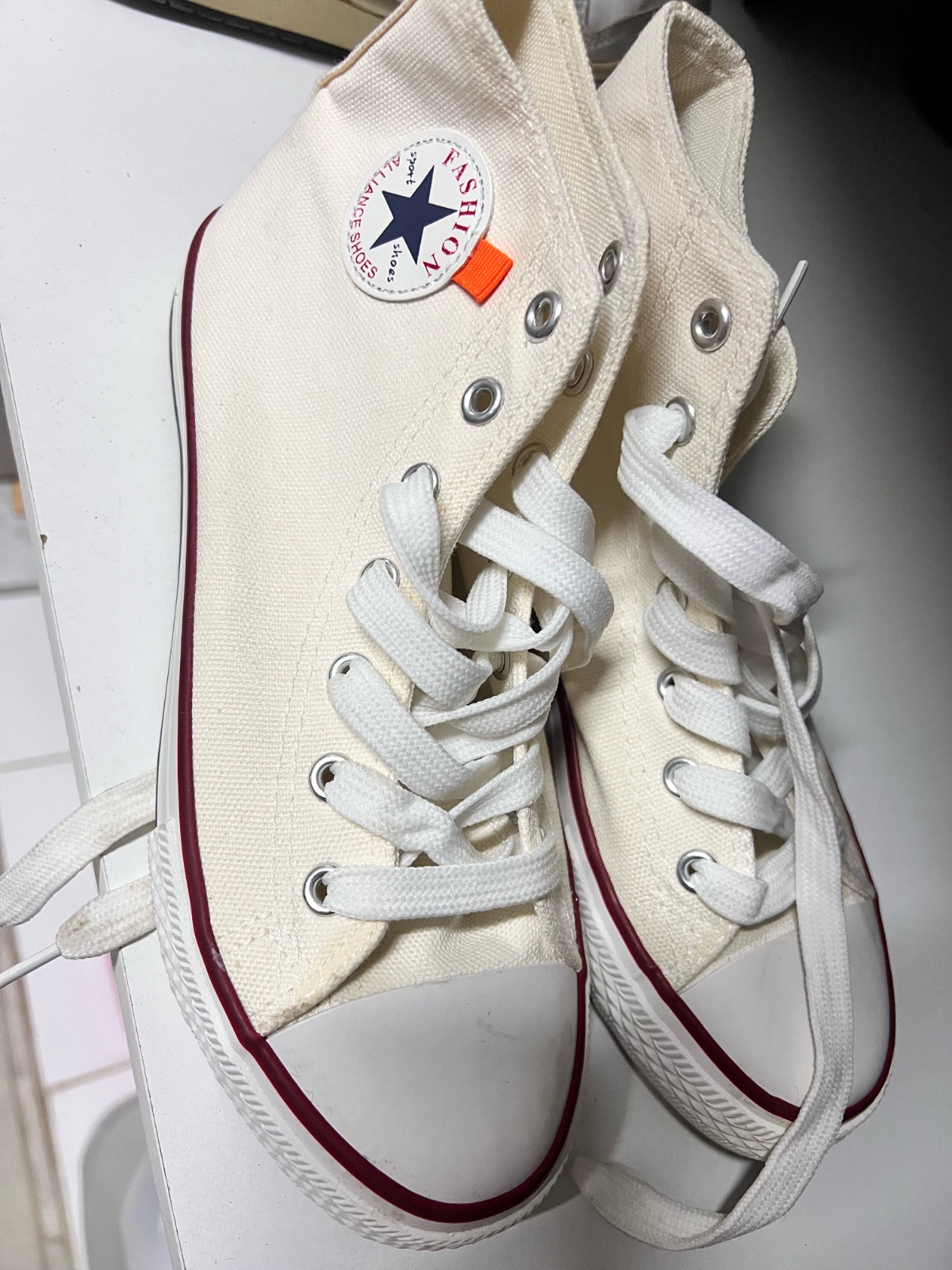 Converse blanc