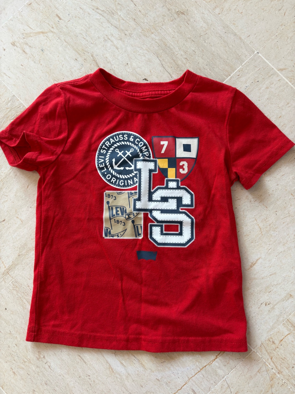 T shirt levis 36mois
