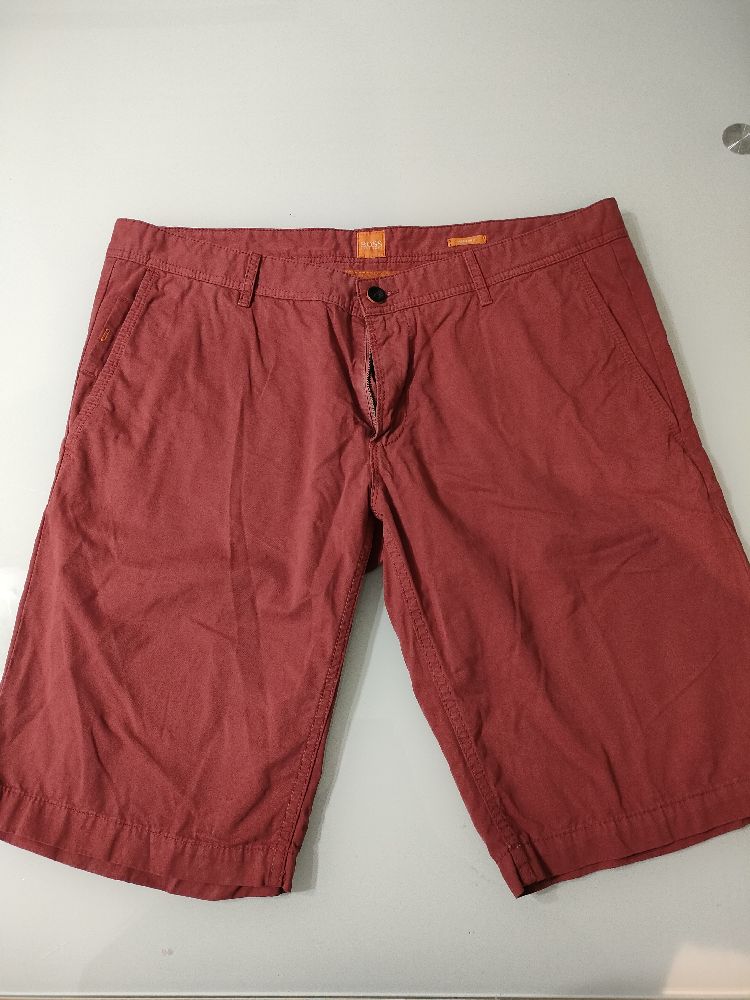 Short boss orange
