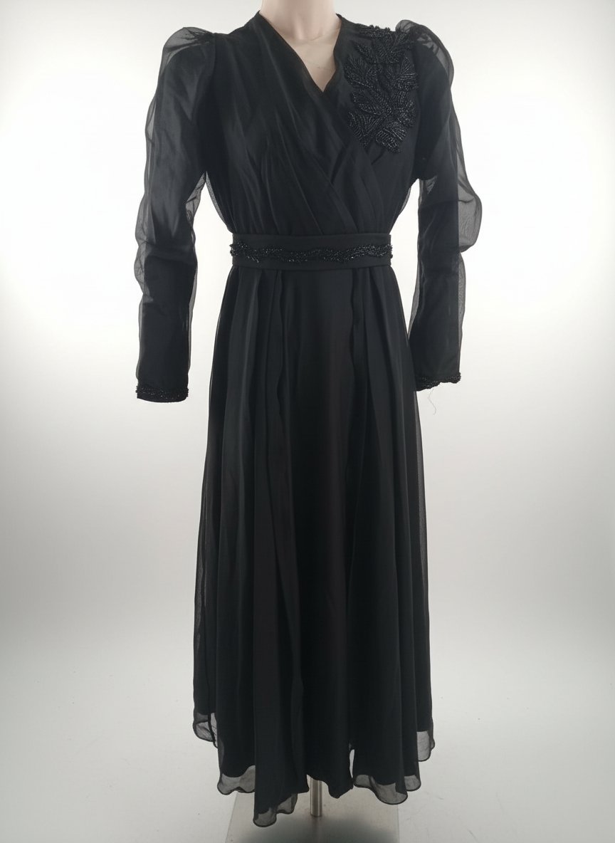 Robe soirée avec ceinture 