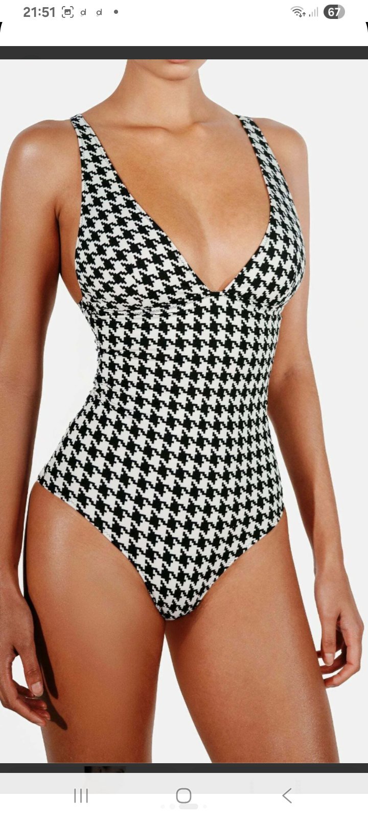 Maillot noir et blanc 