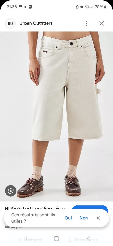 Short baggy beige