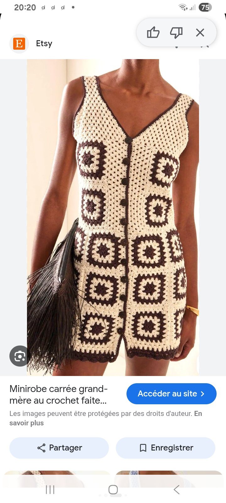 Robe boutonnée en crochet 
