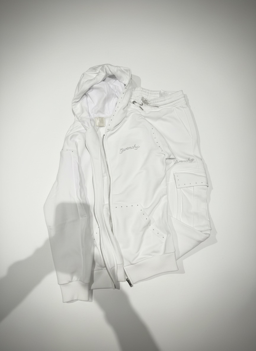 Jogging givenchy nouveau